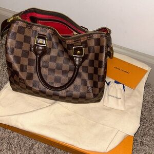 Louis Vuitton Speedy 25